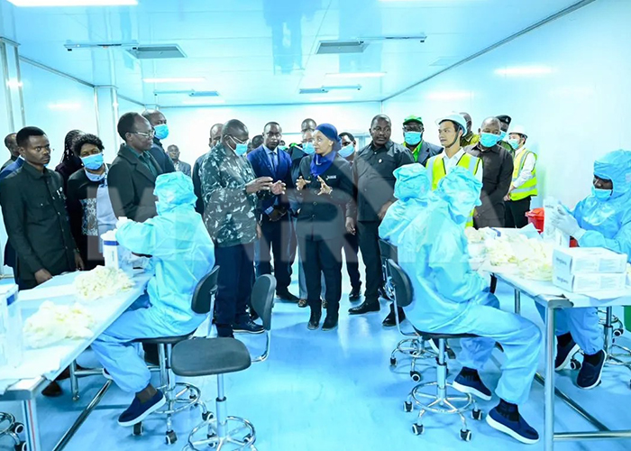 Proyecto de sala de limpieza Tanzania HVAC6