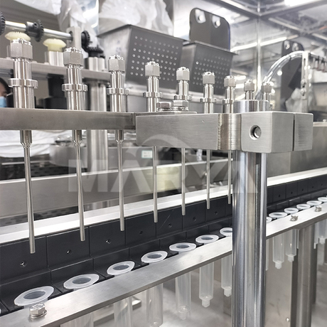 plastic syringe filling machine1.jpg
